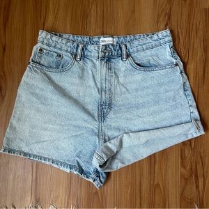 Zara Paperbag shorts